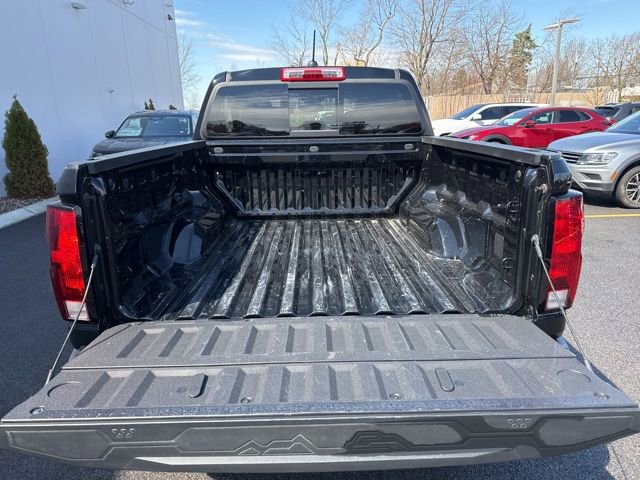 Used 2023 Chevrolet Colorado Trail Boss w/ Technology Package image 14