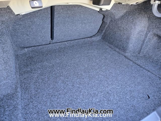 Used 2024 Volkswagen Jetta SE image 16