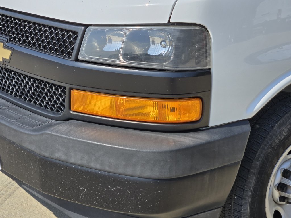 Used 2020 Chevrolet Express 2500 Extended w/ Driver Convenience Package RWD image 9