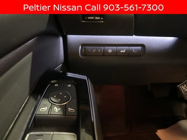 Certified 2024 Nissan Pathfinder Platinum FWD image 24