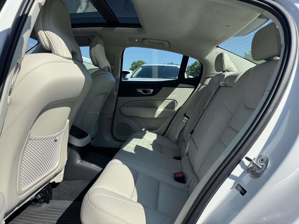 Certified 2024 Volvo S60 T8 Plus w/ Climate Package AWD/4WD image 9