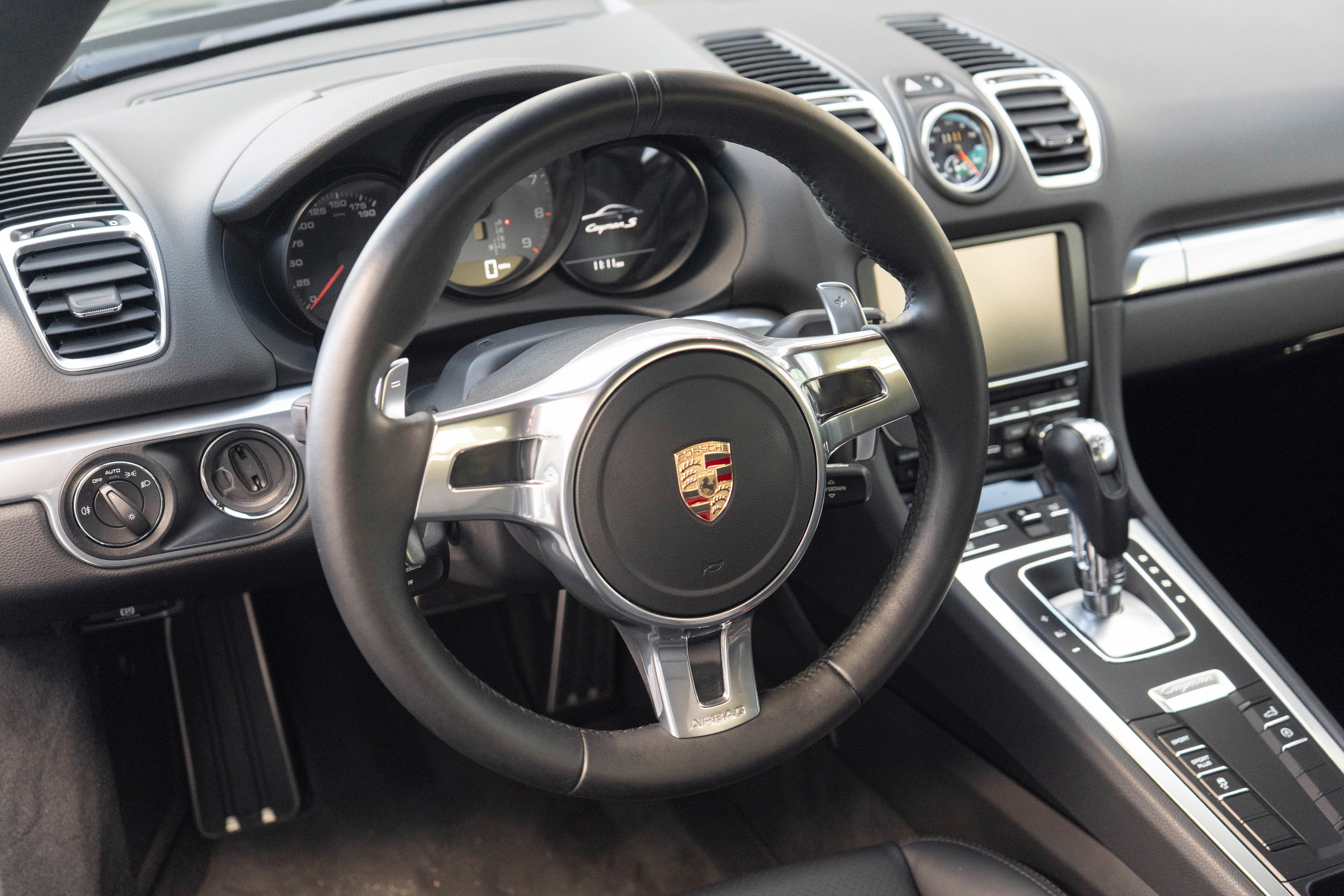 Used 2014 Porsche Cayman S image 13