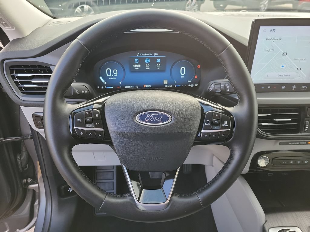 Used 2023 Ford Escape Active w/ Tech Pack #2 AWD/4WD image 23