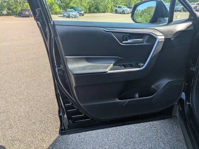 Used 2024 Toyota RAV4 AWD Hybrid image 16