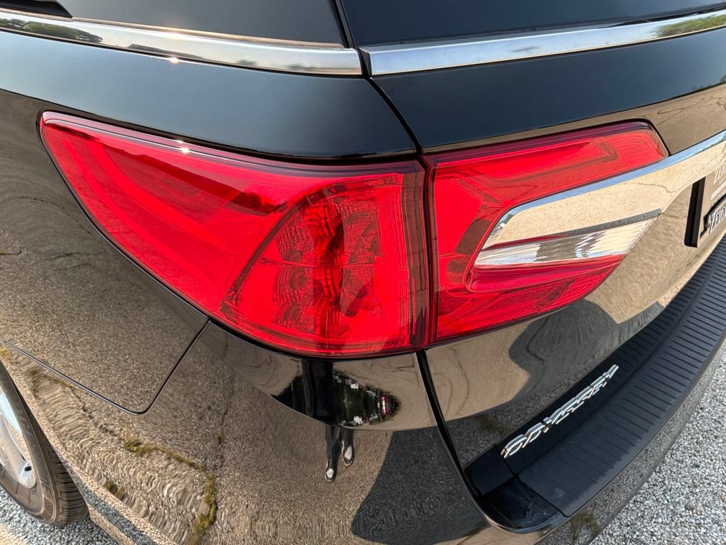 Used 2018 Honda Odyssey EX-L image 17