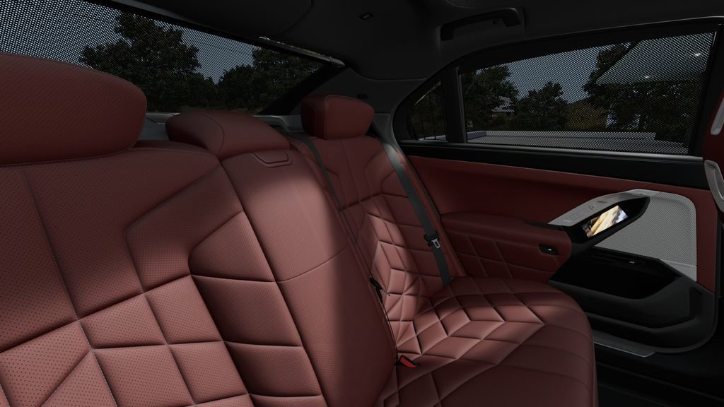 New 2026 BMW 740i RWD image 12