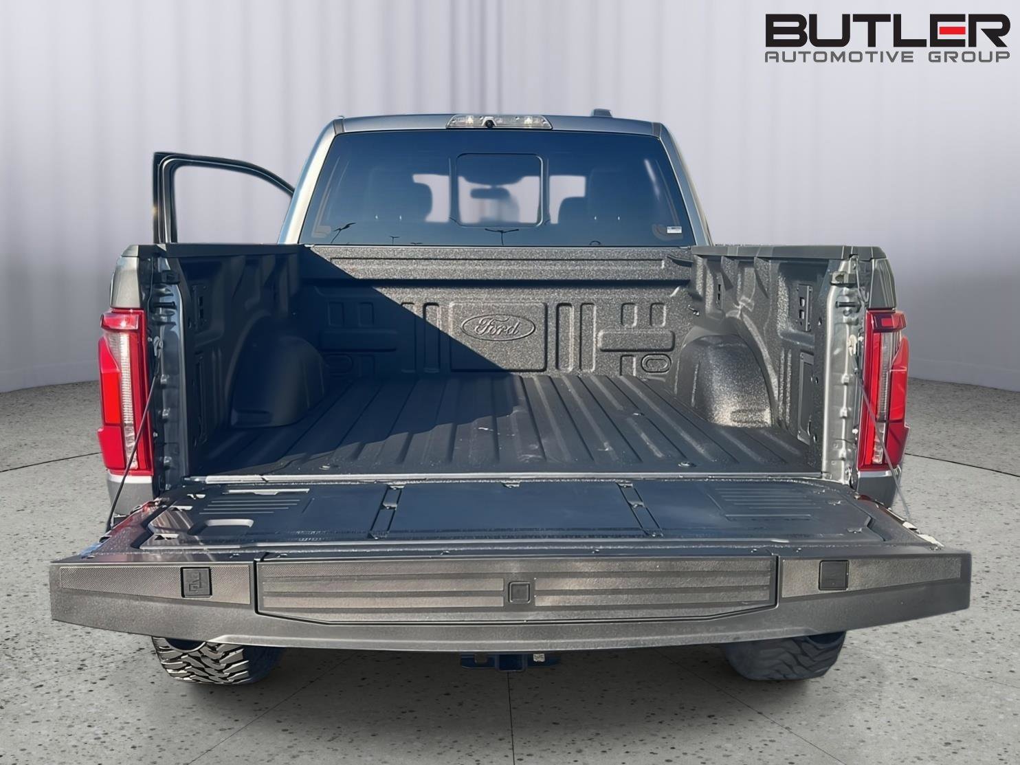 Used 2025 Ford F150 Raptor AWD/4WD image 38