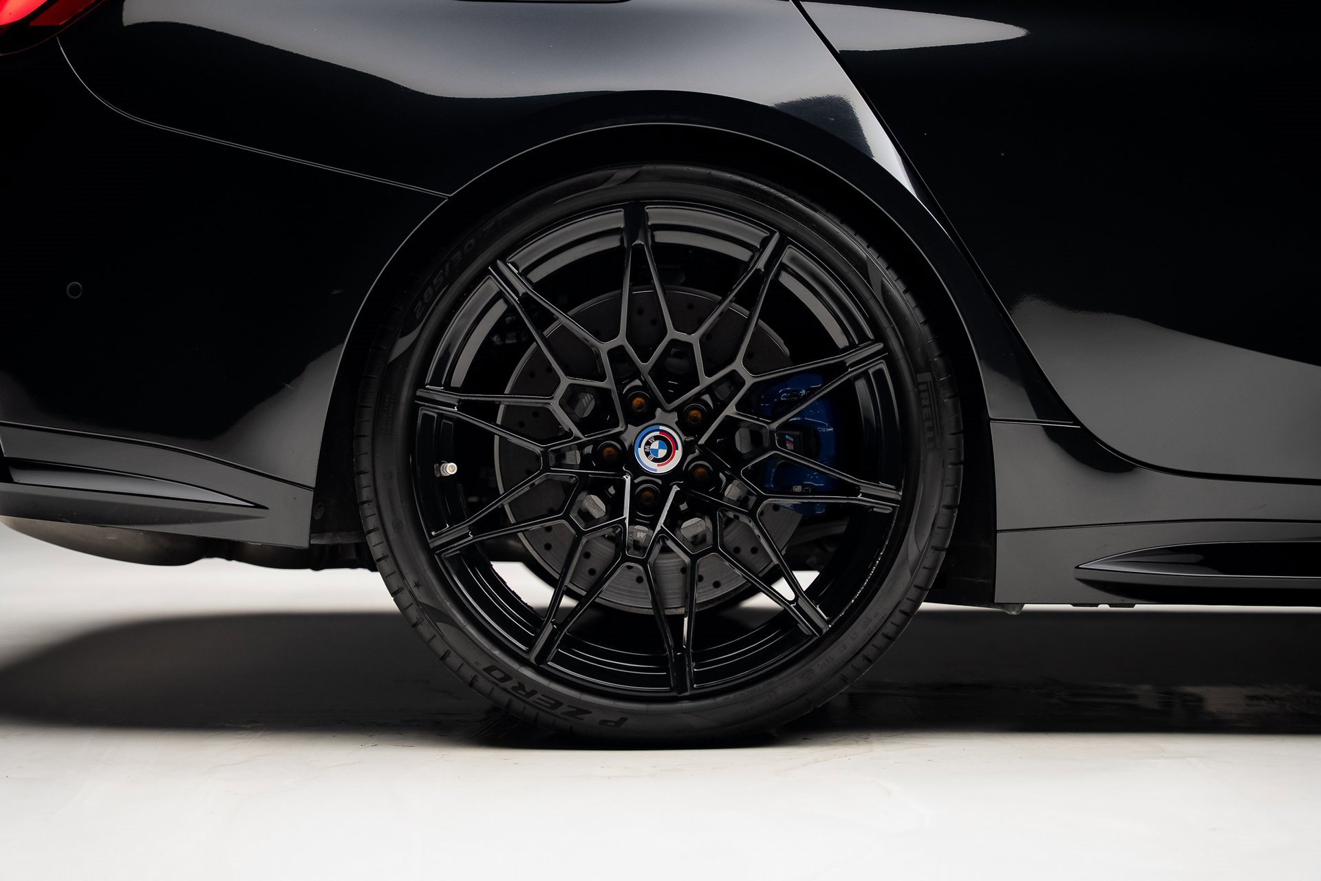 Used 2022 BMW M3 Competition w/ M Carbon Exterior Package image 38