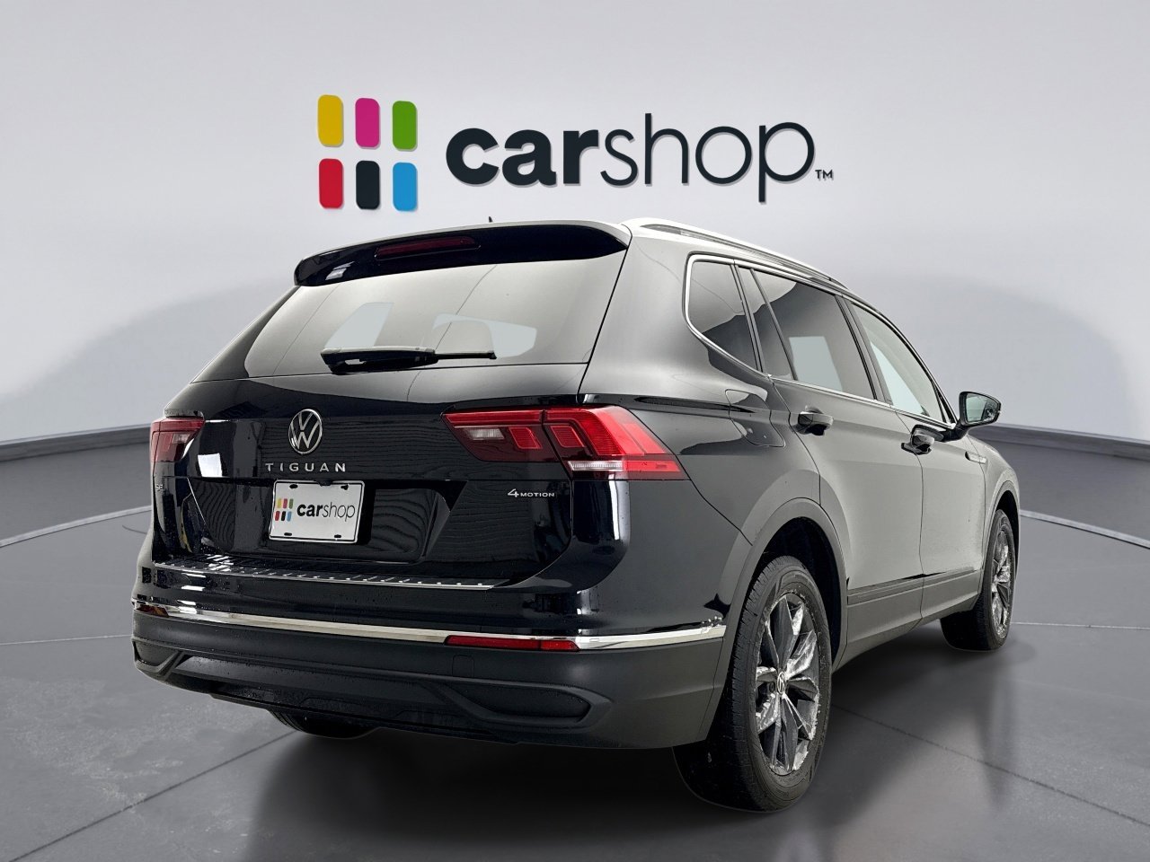 Used 2022 Volkswagen Tiguan SE image 5