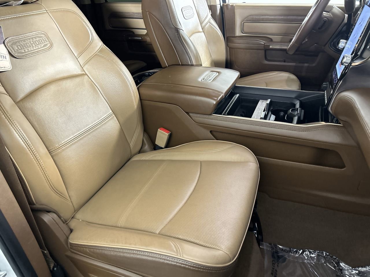 Used 2022 RAM 2500 Limited image 26