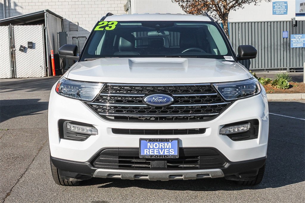 Used 2023 Ford Explorer XLT w/ Equipment Group 202A image 2