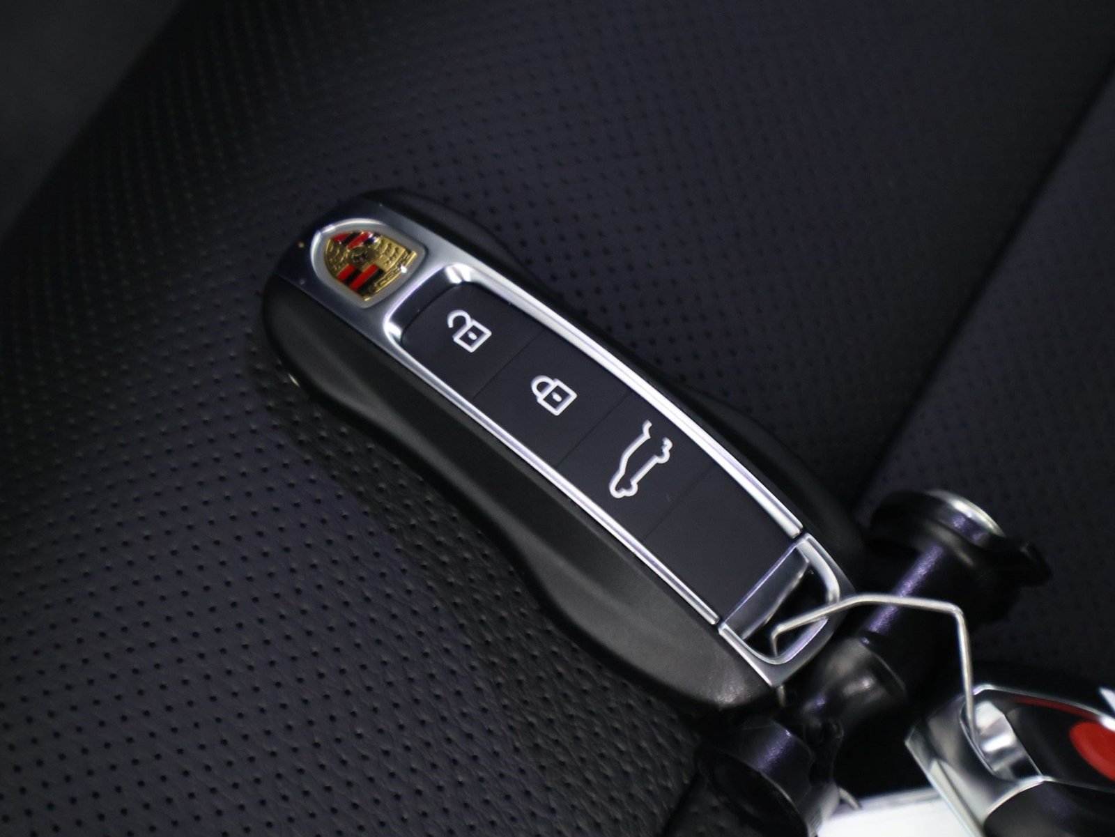 New 2026 Porsche Cayenne AWD/4WD image 23
