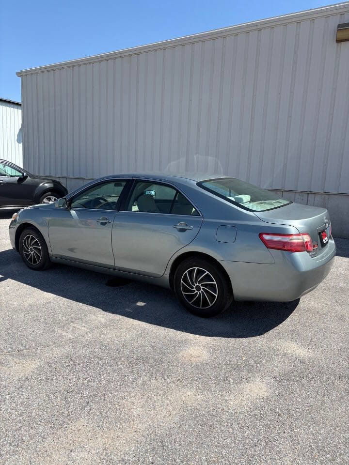 Used 2008 Toyota Camry LE FWD image 6