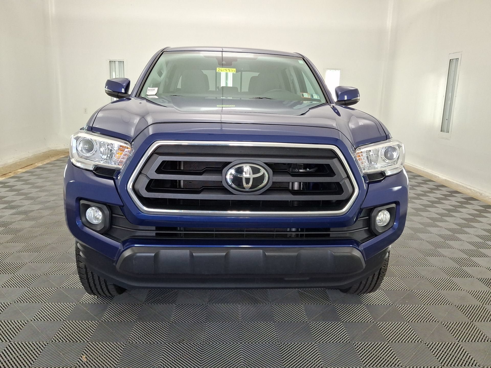 Certified 2023 Toyota Tacoma SR5 w/ Technology Package AWD/4WD image 28