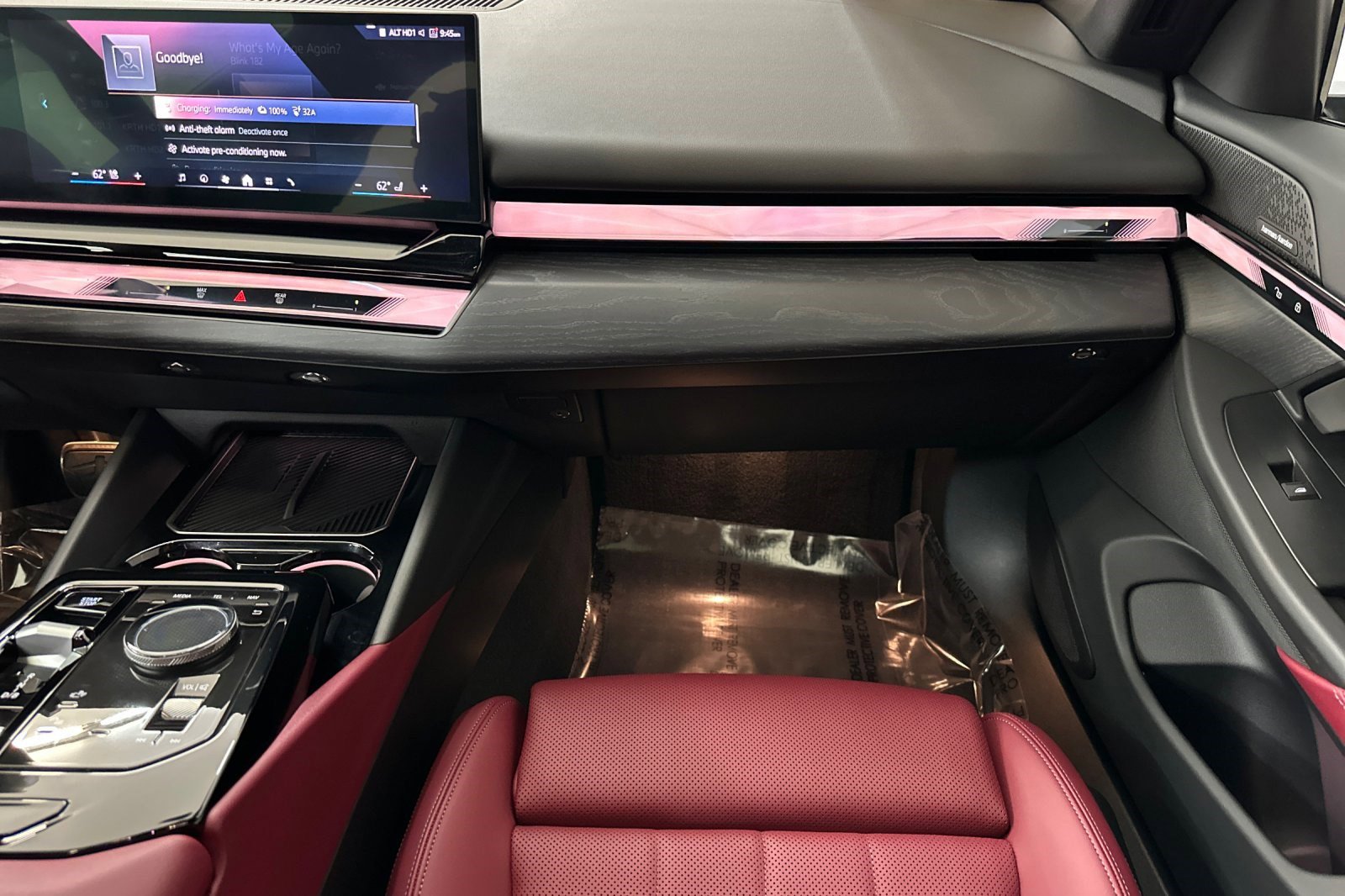 Certified 2024 BMW i5 eDrive40i w/ M Sport Package image 29