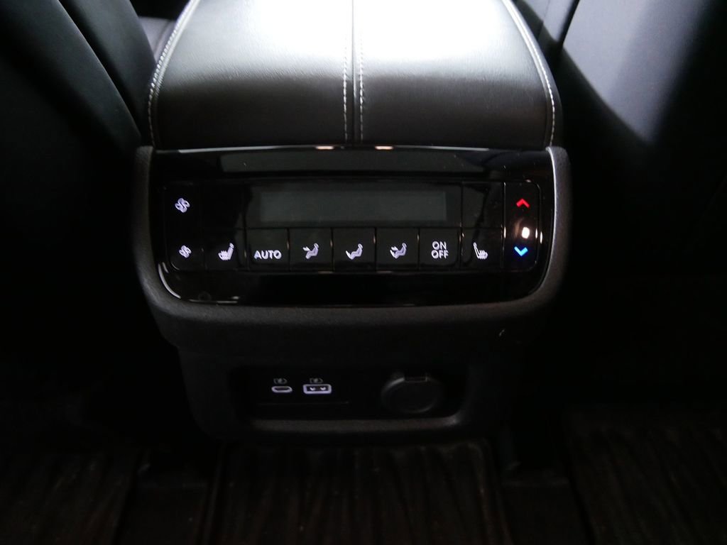 Used 2024 INFINITI QX60 Luxe image 21