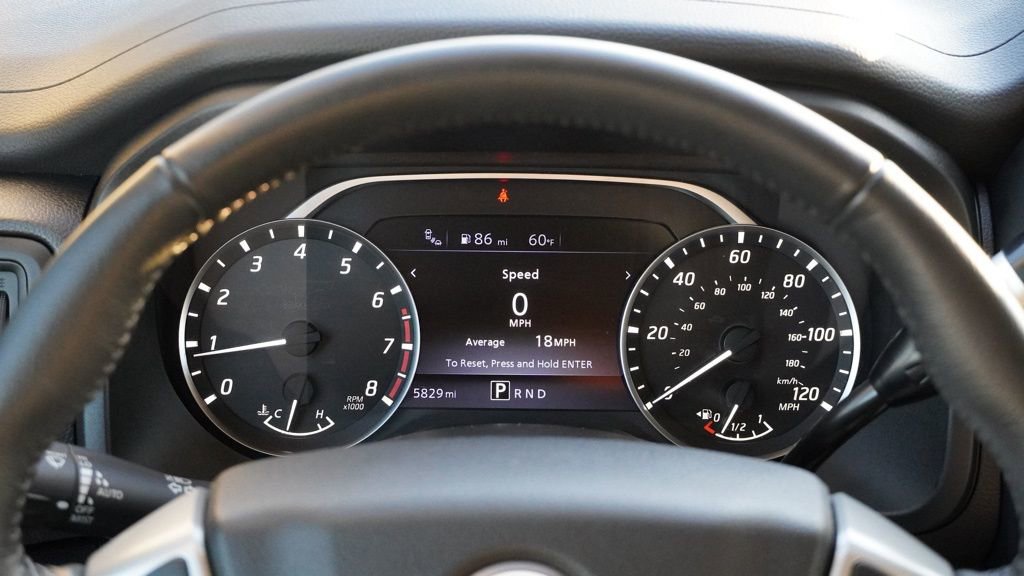 Used 2024 Nissan Titan SV w/ SV Convenience Package image 30