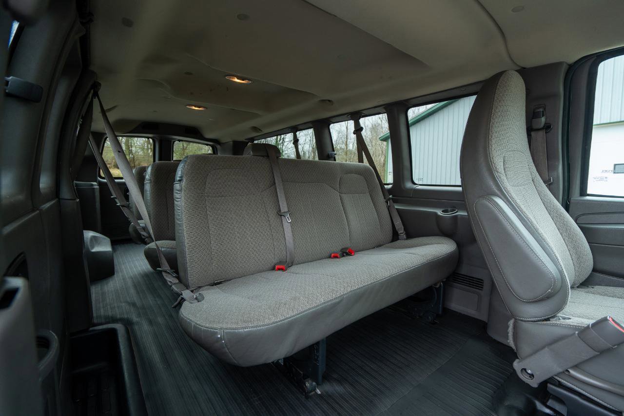 Used 2014 Chevrolet Express 3500 LS image 16