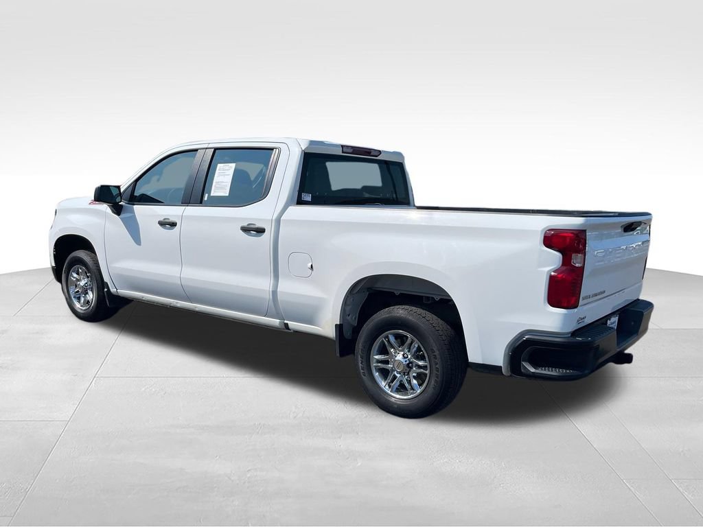 Used 2023 Chevrolet Silverado 1500 W/T w/ Z71 Off-Road Package AWD/4WD image 3