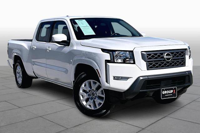 Certified 2024 Nissan Frontier SV w/ Technology Package image 3