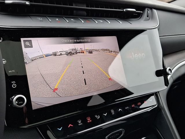 New 2026 Jeep Grand Cherokee Altitude image 15