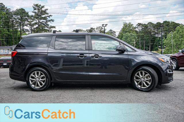 Used 2019 Kia Sedona EX FWD image 2