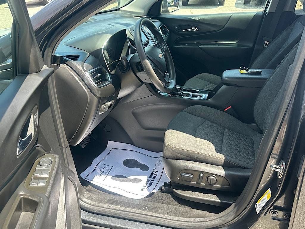 Used 2023 Chevrolet Equinox LT AWD/4WD image 11
