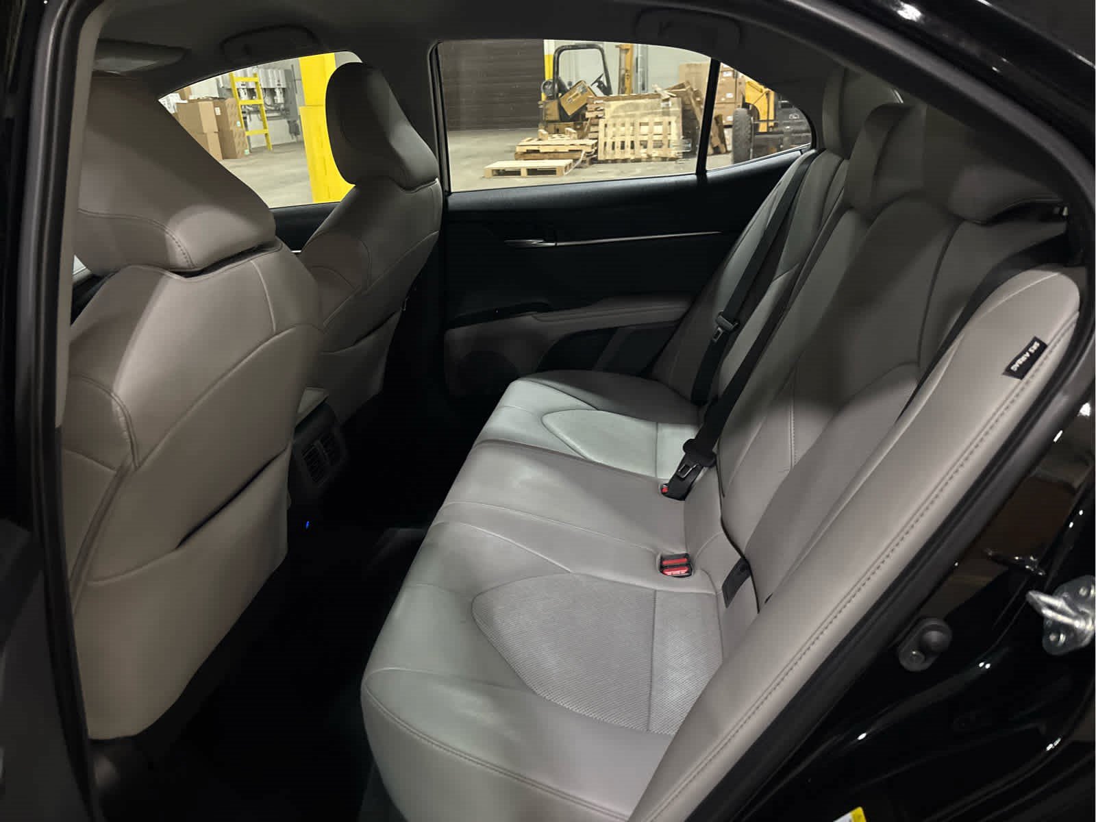 Certified 2023 Toyota Camry XLE w/ Cold Weather Package AWD/4WD image 8