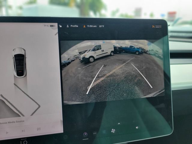 Used 2022 Tesla Model Y Performance image 24