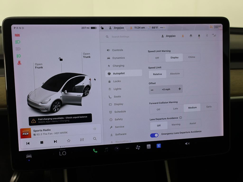 Used 2020 Tesla Model Y Long Range image 48