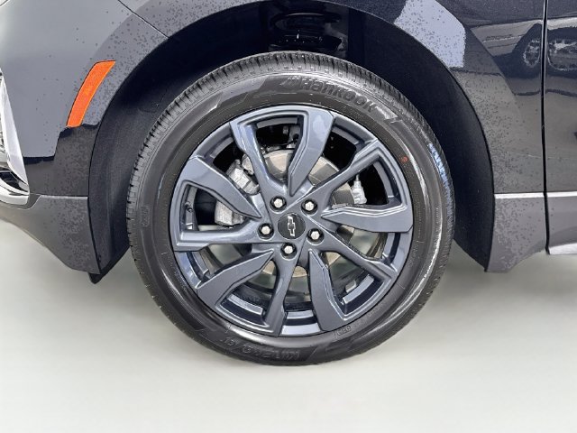 Used 2024 Chevrolet Equinox RS w/ RS Leather Package AWD/4WD image 33