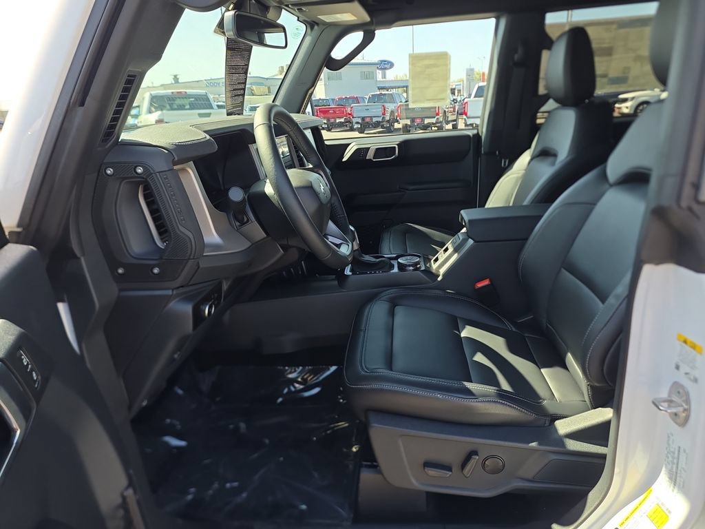 New 2026 Ford Bronco Outer Banks AWD/4WD image 16