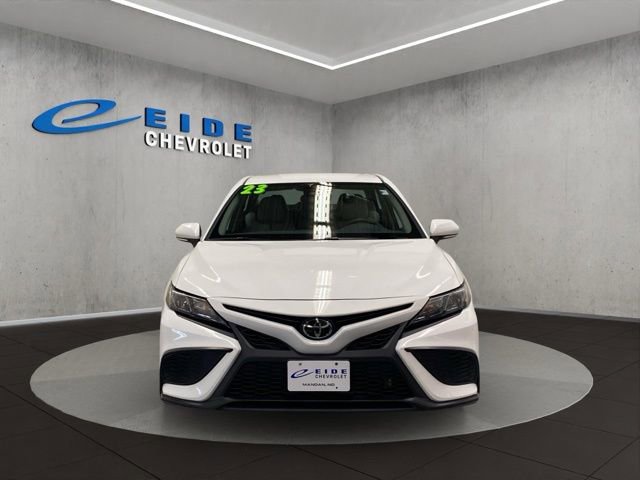 Used 2023 Toyota Camry SE FWD image 9
