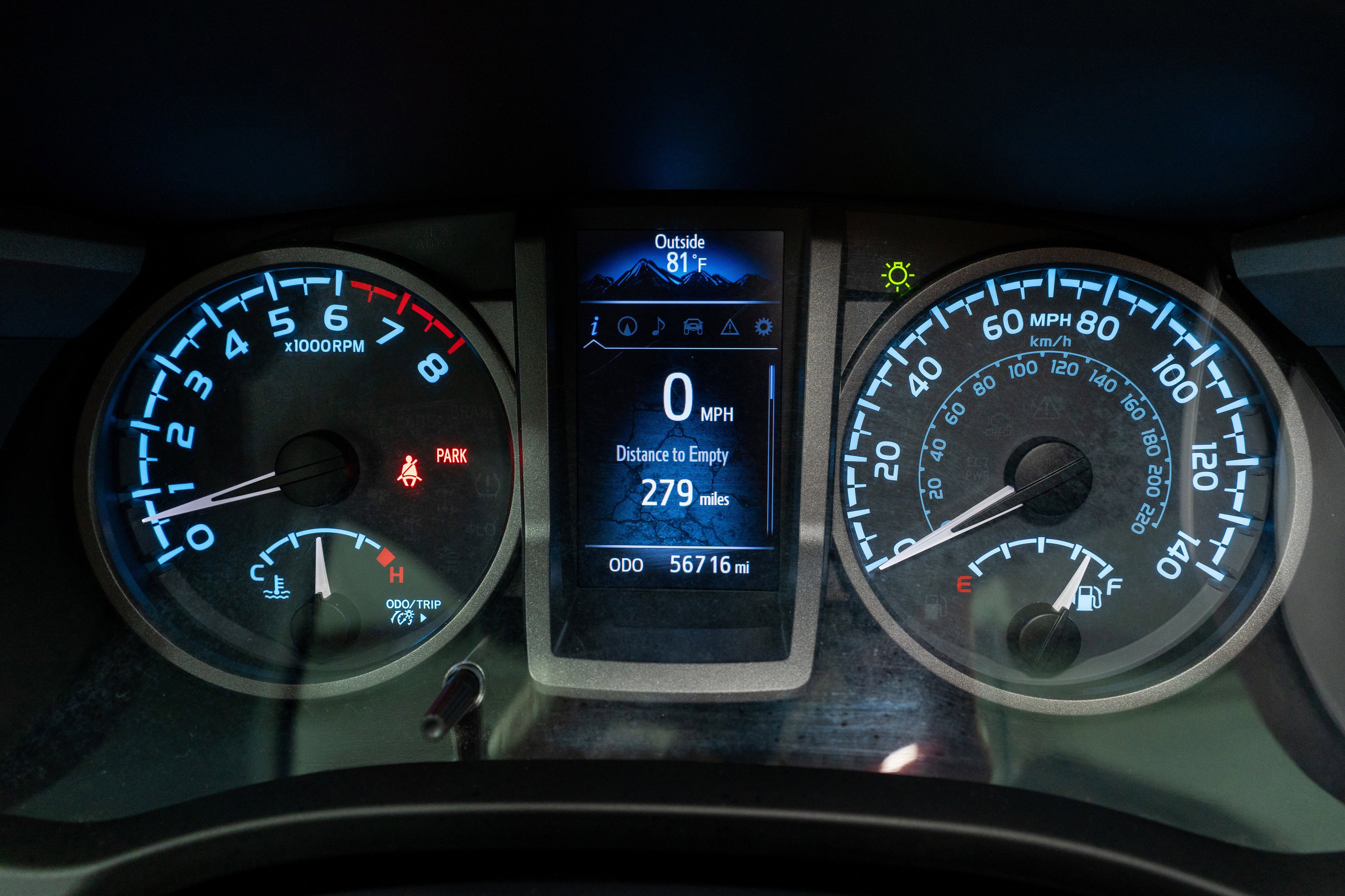 Used 2018 Toyota Tacoma TRD Off-Road image 25