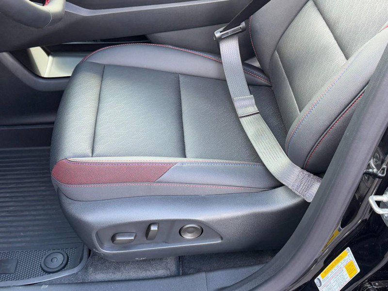 New 2026 Chevrolet Equinox RS w/ LPO, Floor Liner Package image 32