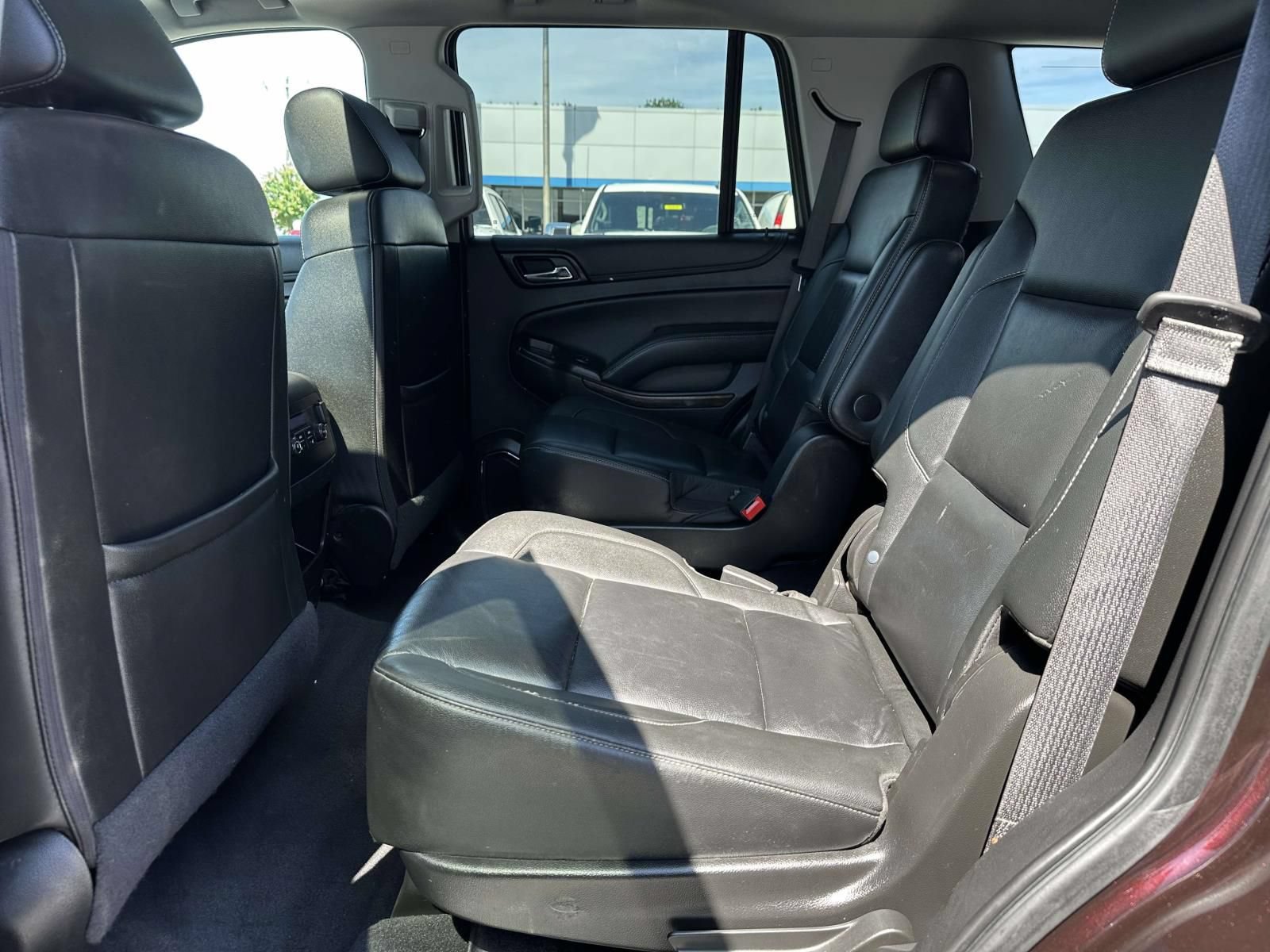 Used 2020 Chevrolet Tahoe LT w/ Luxury Package AWD/4WD image 24