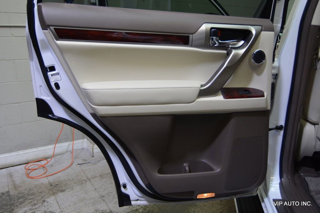Used 2011 Lexus GX 460 Premium image 9