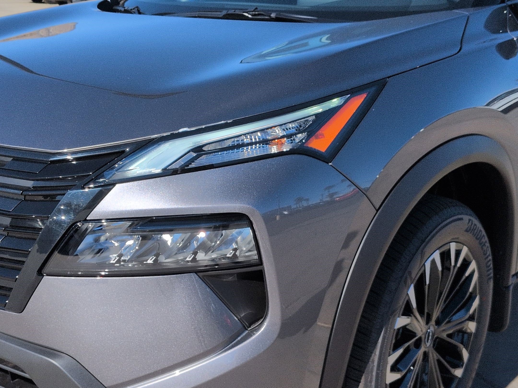 New 2026 Nissan Rogue SV FWD image 8