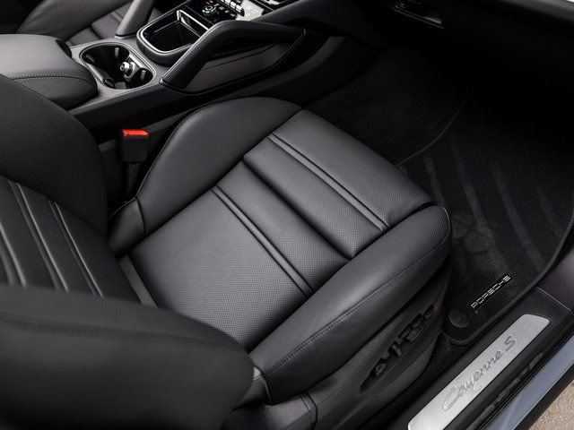 New 2026 Porsche Cayenne S AWD/4WD image 51