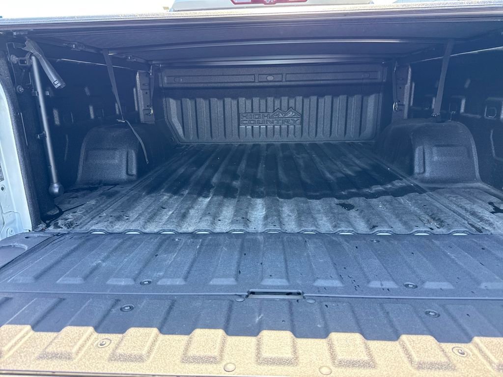 Used 2023 Chevrolet Silverado 1500 High Country w/ High Country Premium Package image 29