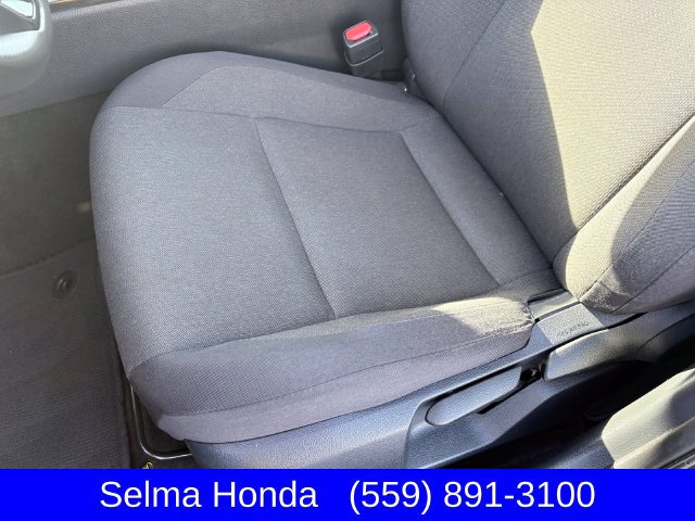Used 2025 Toyota Camry LE FWD image 10