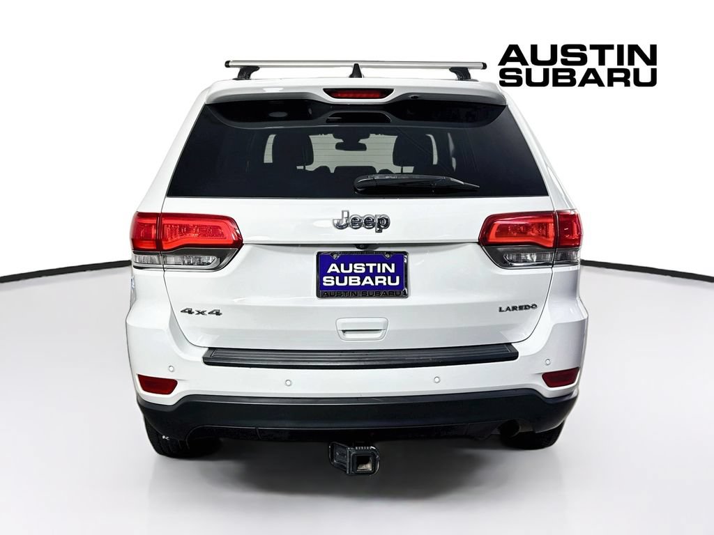 Used 2018 Jeep Grand Cherokee Laredo AWD/4WD image 6