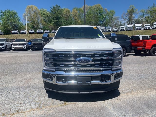 Certified 2025 Ford F350 Lariat w/ Lariat Ultimate Package image 3