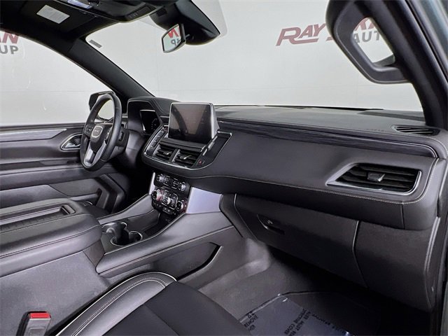 Used 2024 GMC Yukon SLT image 41