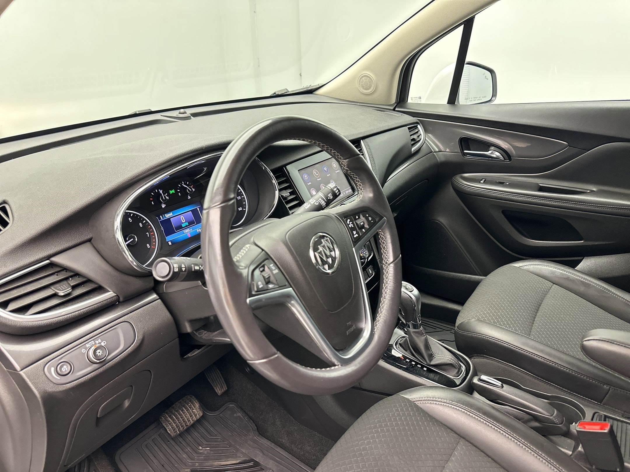 Certified 2022 Buick Encore Preferred w/ Safety Package image 4