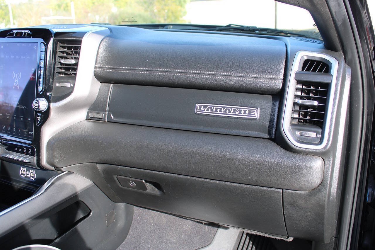 Used 2020 RAM 2500 Laramie w/ Night Edition AWD/4WD image 48