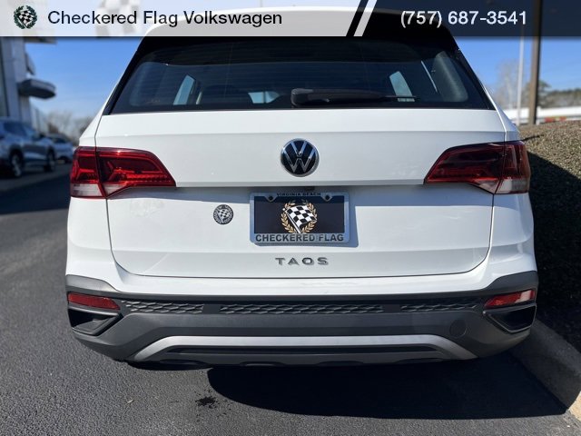 Used 2022 Volkswagen Taos S w/ IQ Drive S Package image 10