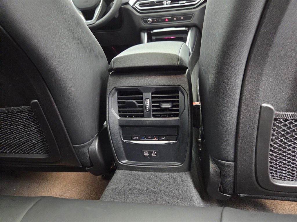 Used 2023 BMW 330i Sedan w/ Driving Assistance Package image 22
