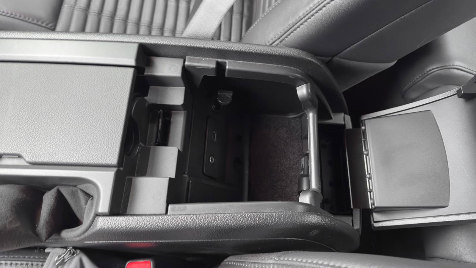 Used 2012 Ford Mustang Shelby GT500 w/ SVT Performance Pkg image 19