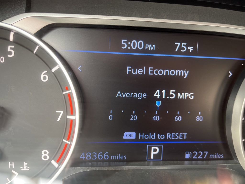 Used 2024 Nissan Altima 2.5 SV FWD image 27